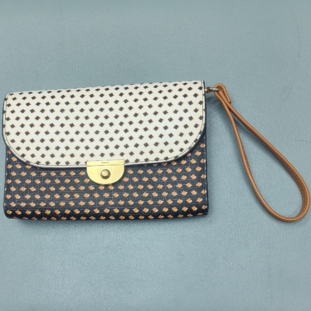 Fossil 5.5" x 7-3/4" Black, White, And Tan Dot Wristlet Clutch